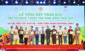 Công bố Giải thưởng Hội thi nghệ thuật tạo hình bằng trái cây tại Lễ hội trái cây Nam Bộ lần thứ 19 - Suoi Tien Farm Festival 2023